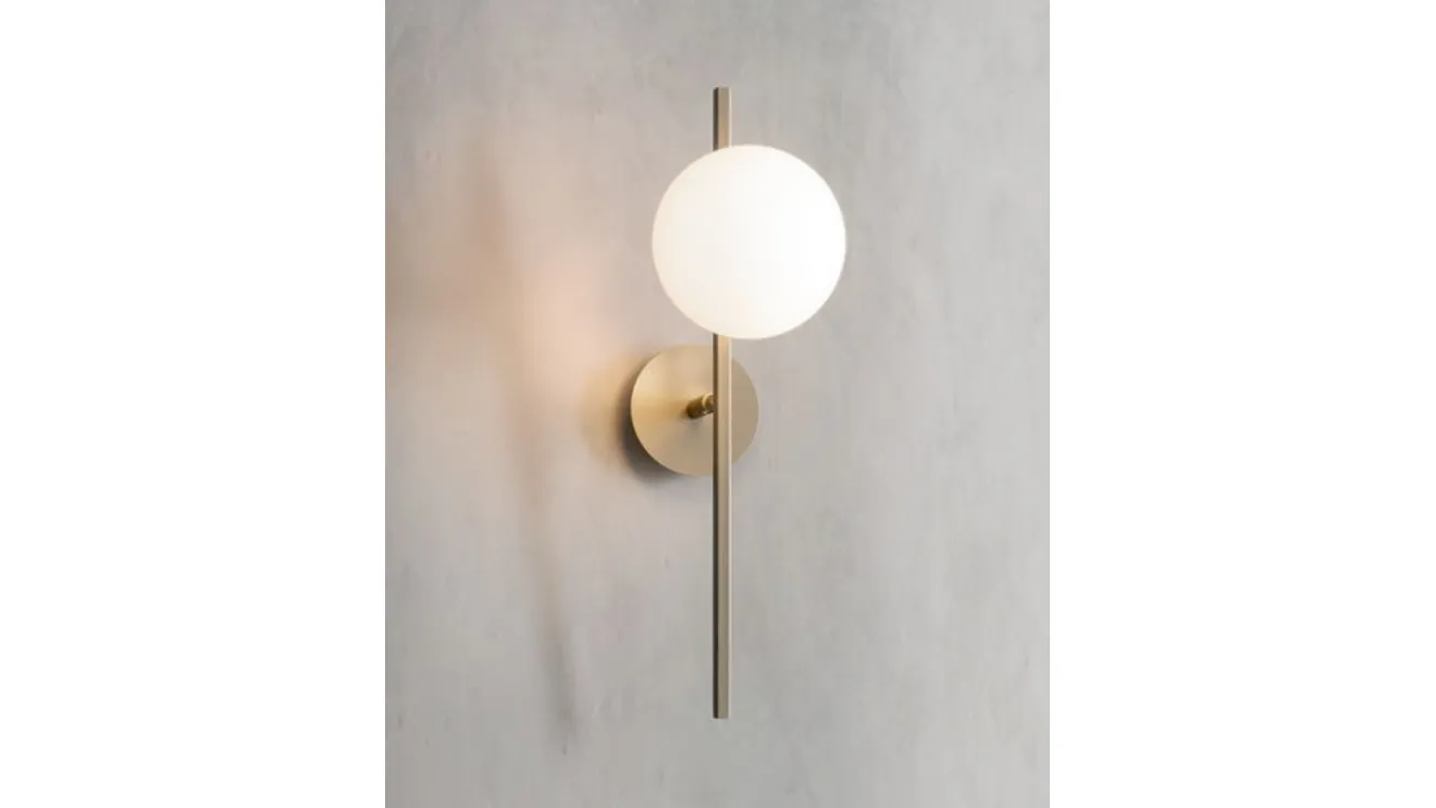 Meridian A wall lamp by Riflessi.