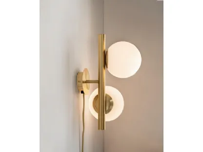 Twist A wall lamp by Riflessi.