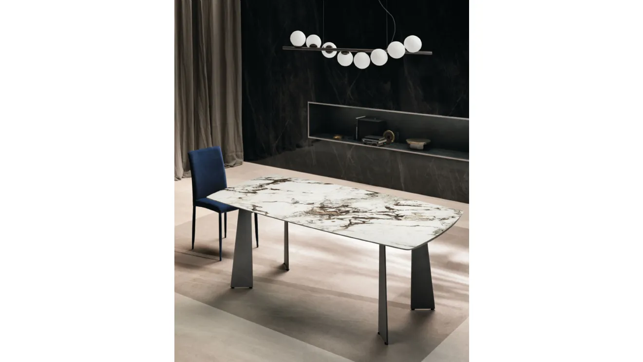 Toledo ceramic table by Riflessi.